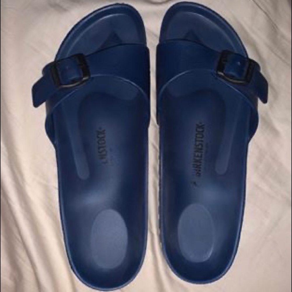 Birkenstock’s- barely worn